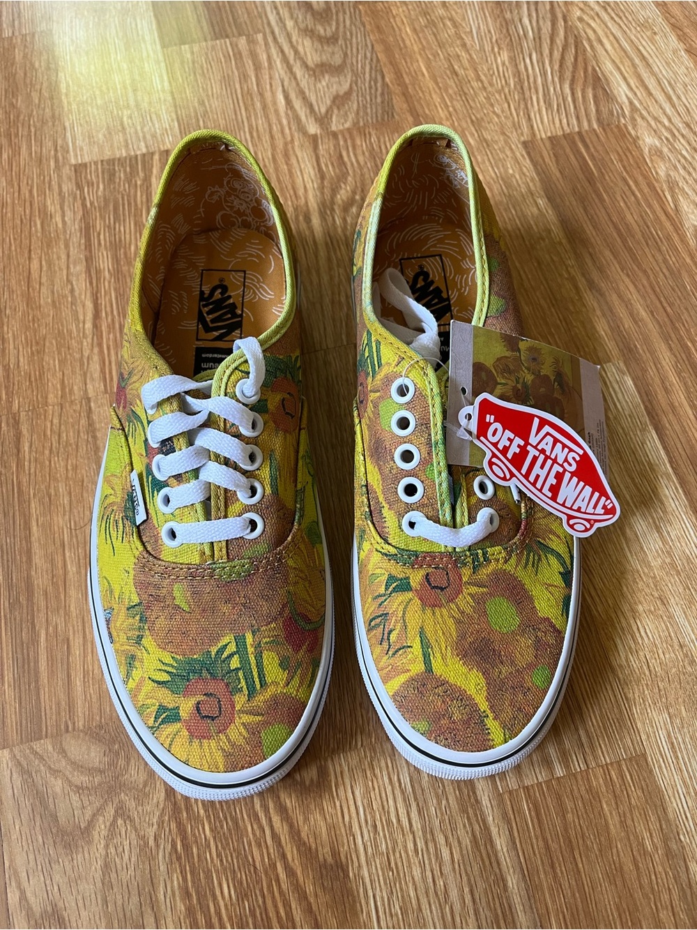 NWT Vans Van Gogh Sunflower Shoes Women’s 9.5/Men’s 8 - Picture 2 of 13